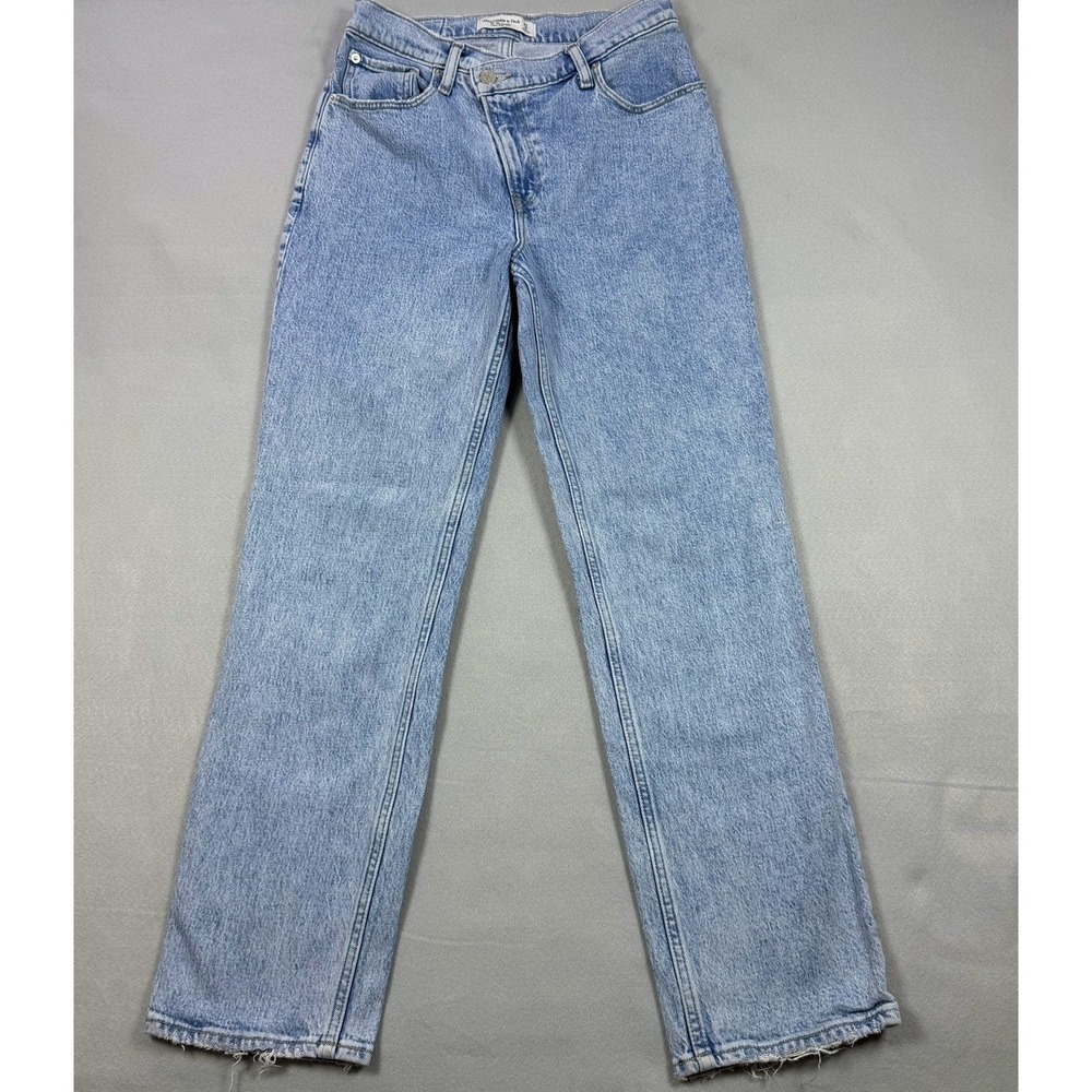 Abercrombie & Fitch The 90s Straight Ultra High Rise Jeans Light Wash 27 4S